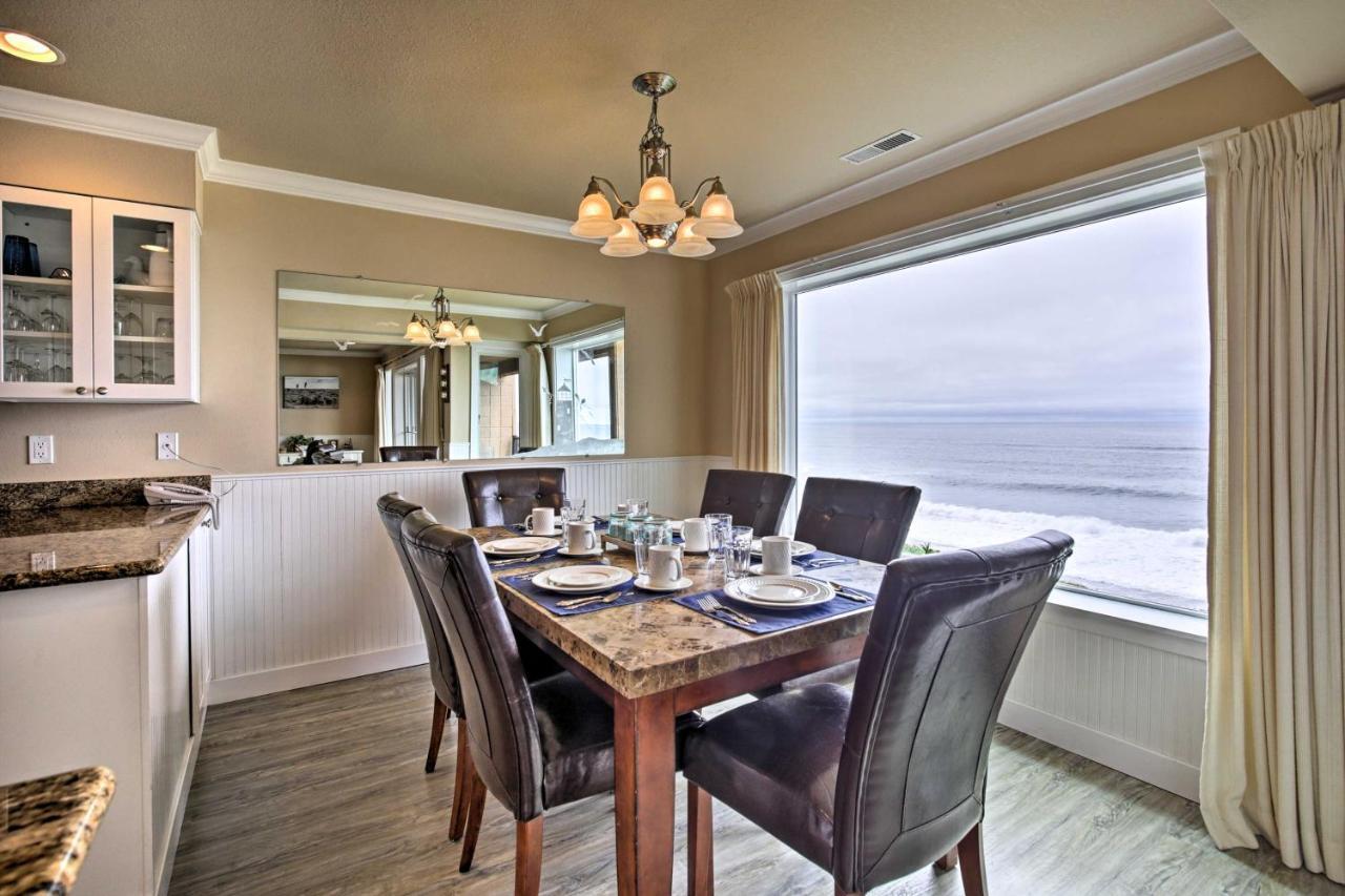 Beachfront Condo With Patio And Views - Walk To Shore! Lincoln City Eksteriør billede